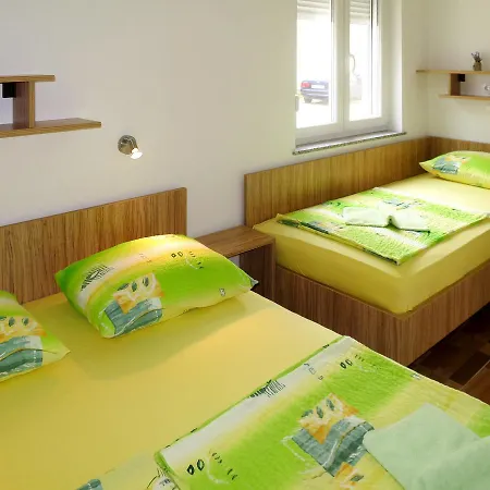 Haus Kovacic 151s شقة فير